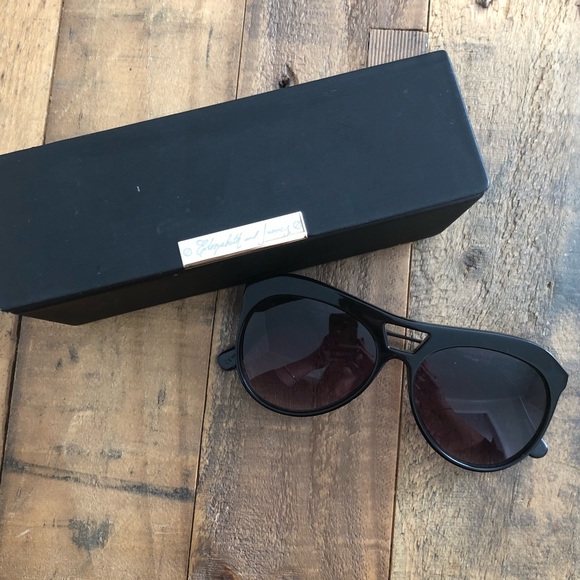 Elizabeth and James Accessories - ELIZABETH & JAMES Hudson Avaitors